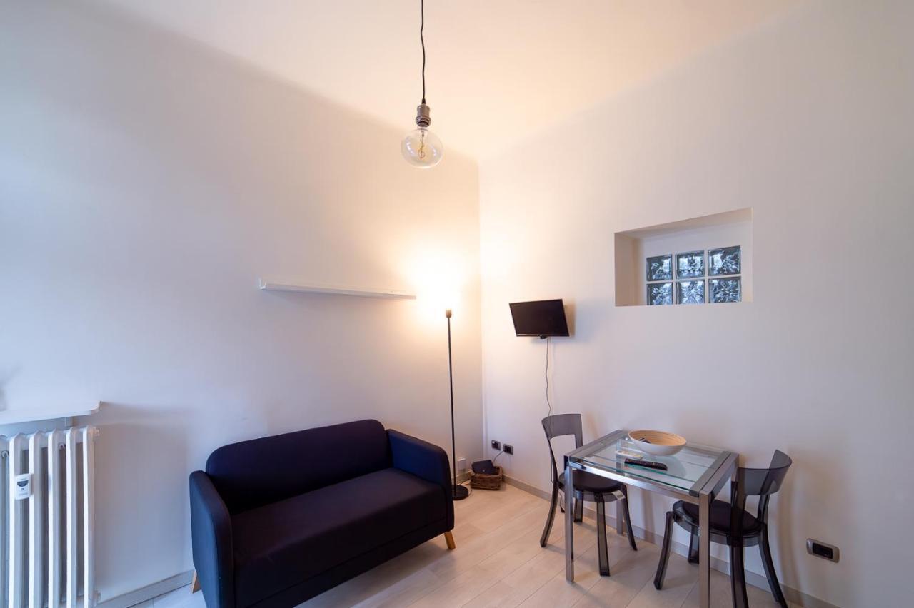 Hbhall Sempione Apartment มิลาน ภายนอก รูปภาพ