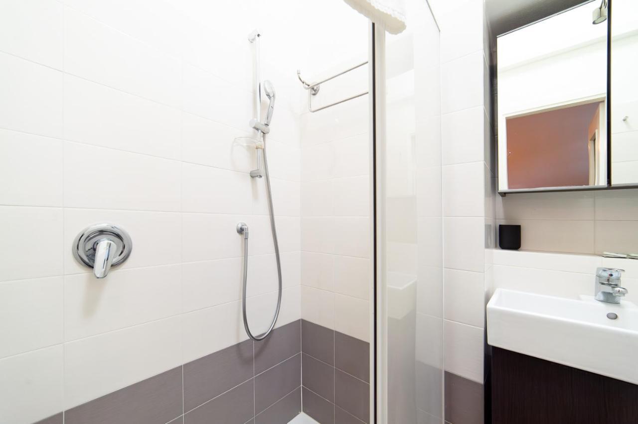 Hbhall Sempione Apartment มิลาน ภายนอก รูปภาพ